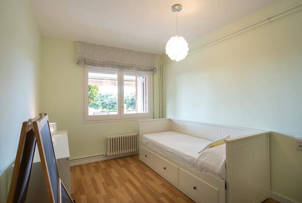 095-MC BAIX BALIS Pis Sant Andreu de Llavaneres
Dormitori 3: Llit individual.
Possibilitat de fer un llit doble amb 2 matalassos separats.
Còmodes per a la roba, una pissarra per dibuixar i una finestra.
Apartament 8 persones 4 habitacions 2 banys complets
Estacionament per a 1 vehicle o 2 petits.
Costa Maresme Vacances Lloguer d'allotjaments turístics
Mar, platja, costa, muntanya
Serralada Pre-Litoral Catalana
Vistas al Port esportiu Balis 095-MC BAIX BALIS Pis Sant Andreu de Llavaneres
Dormitori 3: Llit individual.
Possibilitat de fer un llit doble amb 2 matalassos separats.
Còmodes per a la roba, una pissarra per dibuixar i una finestra.
Apartament 8 persones 4 habitacions 2 banys complets
Estacionament per a 1 vehicle o 2 petits.
Costa Maresme Vacances Lloguer d'allotjaments turístics
Mar, platja, costa, muntanya
Serralada Pre-Litoral Catalana
Vistas al Port esportiu Balis