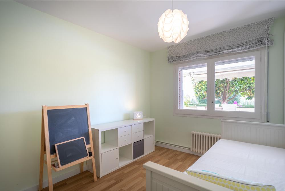 095-MC BAIX BALIS Pis Sant Andreu de Llavaneres
Dormitori 3: Llit individual.
Possibilitat de fer un llit doble amb 2 matalassos separats.
Pensada pels petits de la família.
Apartament 8 persones 4 habitacions 2 banys complets
Estacionament per a 1 vehicle o 2 petits.
Costa Maresme Vacances Lloguer d'allotjaments turístics
Mar, platja, costa, muntanya
Serralada Pre-Litoral Catalana
Vistas al Port esportiu Balis 095-MC BAIX BALIS Pis Sant Andreu de Llavaneres
Dormitori 3: Llit individual.
Possibilitat de fer un llit doble amb 2 matalassos separats.
Pensada pels petits de la família.
Apartament 8 persones 4 habitacions 2 banys complets
Estacionament per a 1 vehicle o 2 petits.
Costa Maresme Vacances Lloguer d'allotjaments turístics
Mar, platja, costa, muntanya
Serralada Pre-Litoral Catalana
Vistas al Port esportiu Balis