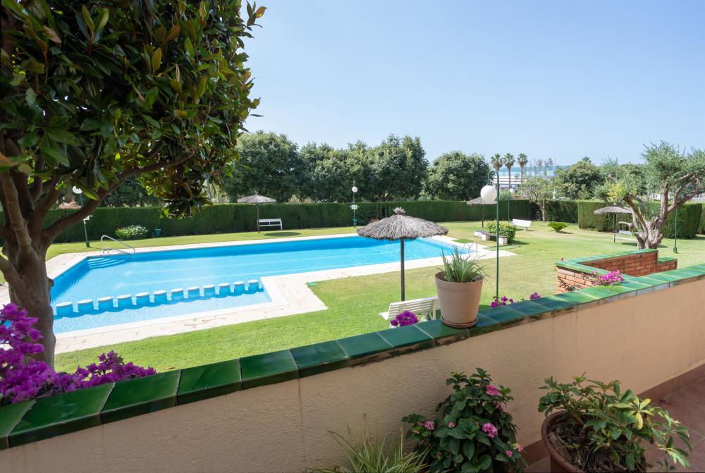 095-MC BAIX BALIS Pis Sant Andreu de Llavaneres
Piscina comunitaria. Des de la terrassa privada podem controlar la piscina mantenint la privadesa.
Apartament 8 persones 4 habitacions 2 banys complets
Estacionament per a 1 vehicle o 2 petits.
Costa Maresme Vacances Lloguer d'allotjaments turístics
Mar, platja, costa, muntanya
Serralada Pre-Litoral Catalana
Vistas al Port esportiu Balis 095-MC BAIX BALIS Pis Sant Andreu de Llavaneres
Piscina comunitaria. Des de la terrassa privada podem controlar la piscina mantenint la privadesa.
Apartament 8 persones 4 habitacions 2 banys complets
Estacionament per a 1 vehicle o 2 petits.
Costa Maresme Vacances Lloguer d'allotjaments turístics
Mar, platja, costa, muntanya
Serralada Pre-Litoral Catalana
Vistas al Port esportiu Balis