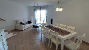 129 Moderna Villa Cerca de la Playa Almadrava  Maison jumelée Urb. Calafat - Ametlla de Mar Ametlla de Mar (L')