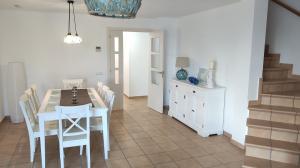 129 Moderna Villa Cerca de la Playa Almadrava  Maison jumelée Urb. Calafat - Ametlla de Mar Ametlla de Mar (L')