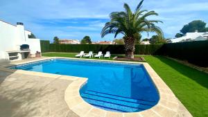 246 VILLA PALMERA Detached house / Villa  L'AMETLLA DE MAR