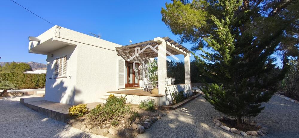 146 Villa Del Pi Con Piscina Privada (Venta) Casa aïllada / Villa Urb. Calafat - Ametlla de Mar Ametlla de Mar (L') 146 Villa Del Pi Con Piscina Privada (Venta) Casa aïllada / Villa Urb. Calafat - Ametlla de Mar Ametlla de Mar (L')