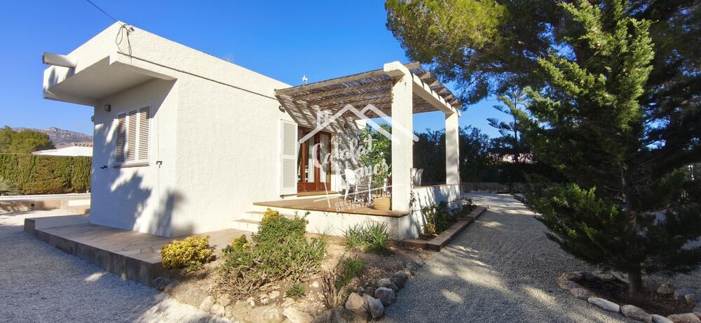 146 Villa Del Pi Con Piscina Privada (Venta) Casa aïllada / Villa Urb. Calafat - Ametlla de Mar Ametlla de Mar (L') 146 Villa Del Pi Con Piscina Privada (Venta) Casa aïllada / Villa Urb. Calafat - Ametlla de Mar Ametlla de Mar (L')