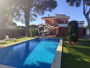 148 Villa Salitre Con Piscina Privada (venta) Casa aïllada / Villa Urb. Calafat - Ametlla de Mar Ametlla de Mar (L')