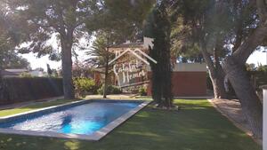 148 Villa Salitre Con Piscina Privada (venta) Casa aïllada / Villa Urb. Calafat - Ametlla de Mar Ametlla de Mar (L')