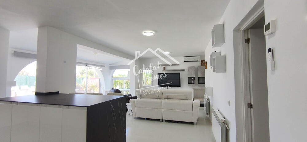 157 Villa independiente en Calle Garbí, Calafat Casa aïllada / Villa Ametlla de Mar (L') 157 Villa independiente en Calle Garbí, Calafat Casa aïllada / Villa Ametlla de Mar (L')