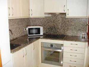 061 VILLA DEL PI 3B--98 Villa privée Urb. Calafat - Ametlla de Mar Ametlla de Mar (L')