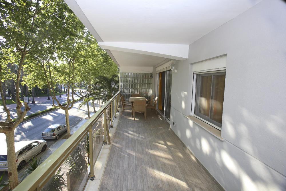 DF49SA DIFFERENTFLATS SAMOA SALOU Apartamento  Salou