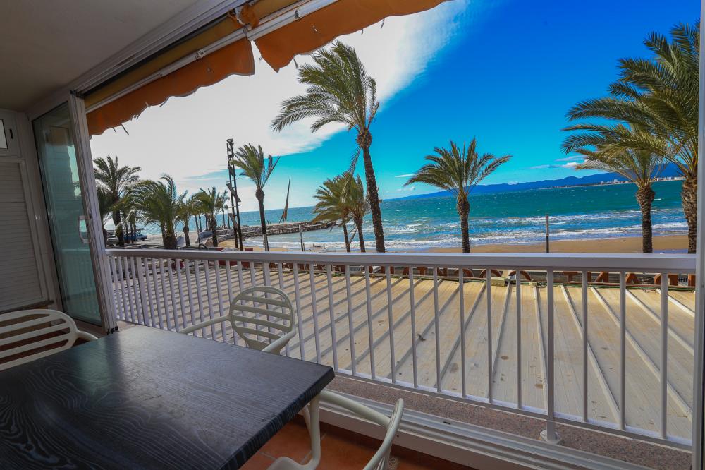 DF48SA DIFFERENTFLATS ALTAIR SALOU Apartamento  Salou