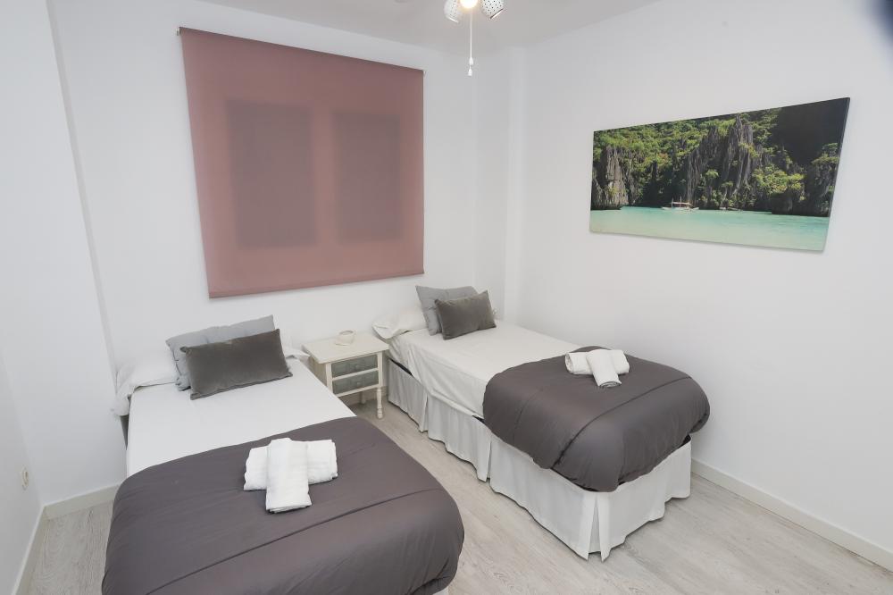 DF25SA DIFFERENTFLATS CALIFORNIA SALOU Apartamento  Salou