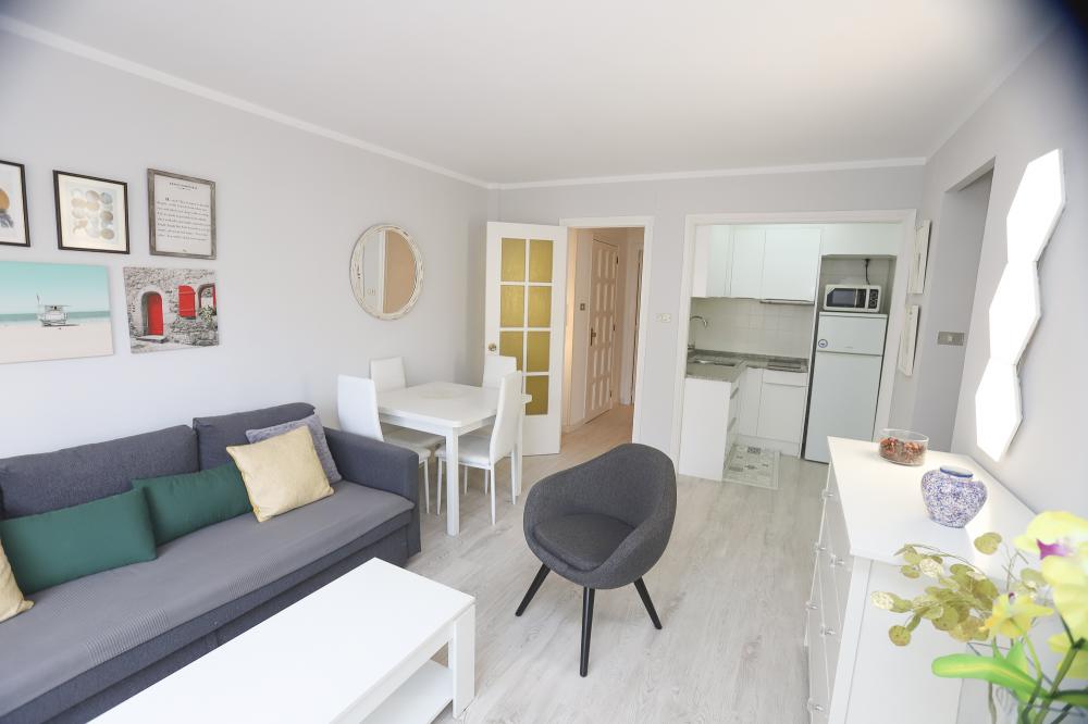 DF25SA DIFFERENTFLATS CALIFORNIA SALOU Apartamento  Salou