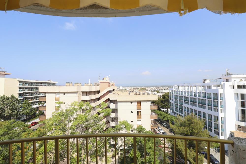 DF02SA-23 DIFFERENTFLATS INTER2 Apartamento  Salou