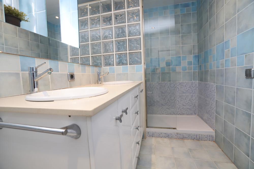 DF10SA DIFFERENTFLATS RUBENS SALOU Apartamento Platja llevant Salou DF10SA DIFFERENTFLATS RUBENS SALOU Apartamento Platja llevant Salou