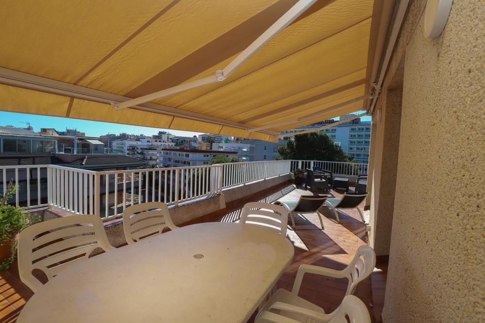 DF23SA DIFFERENTFLATS CASALMAR SALOU Apartamento Centro turístico Salou