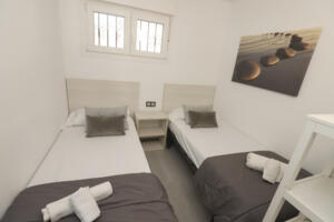 DF40SA DIFFERENTFLATS ARGENTA Apartamento  Salou