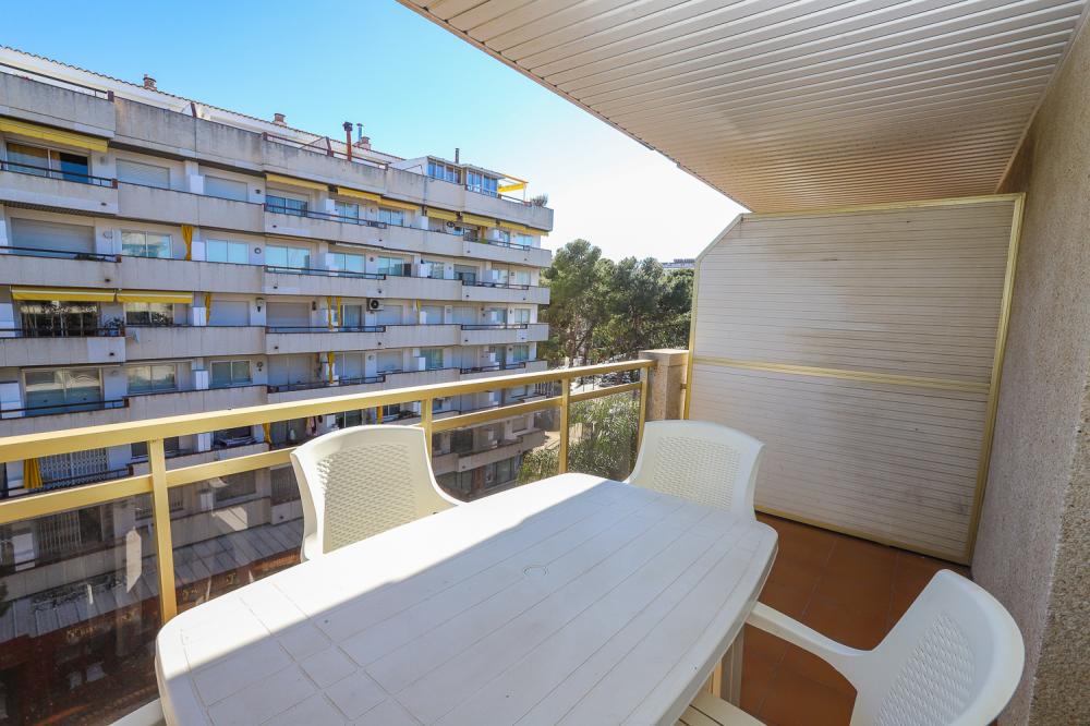 DF24SA DIFFERENTFLATS DECATHLON SALOU Apartamento  Salou