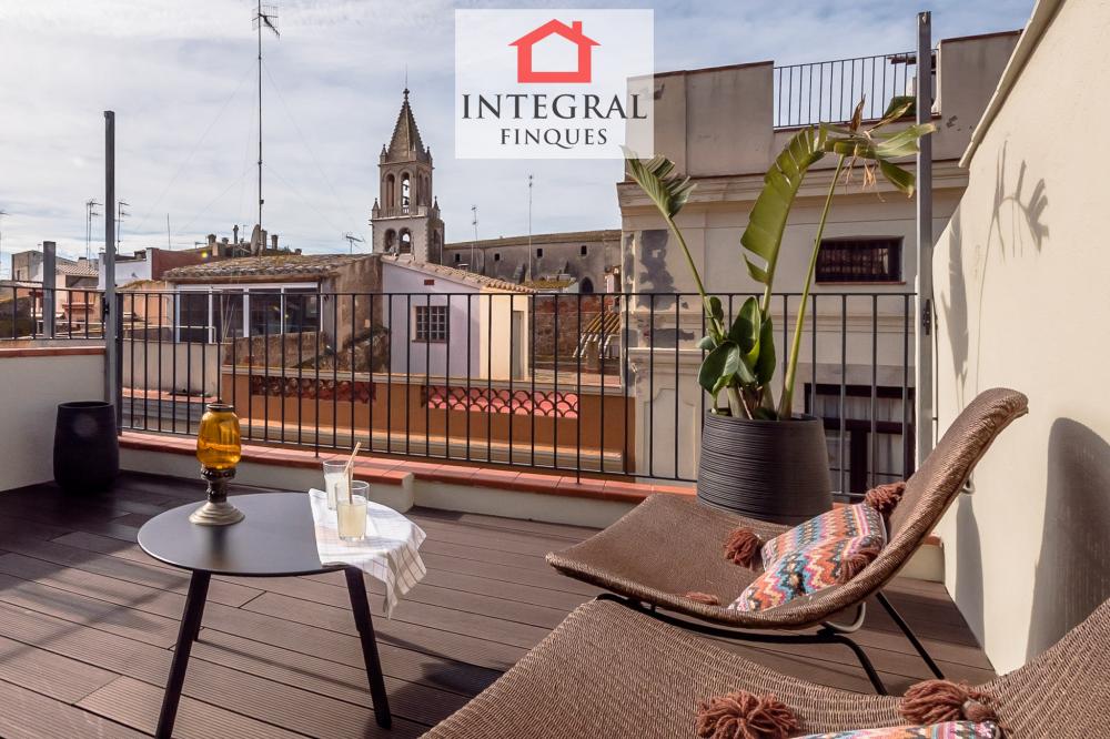 Terrassa amb chill out ideal per l'estiu.
