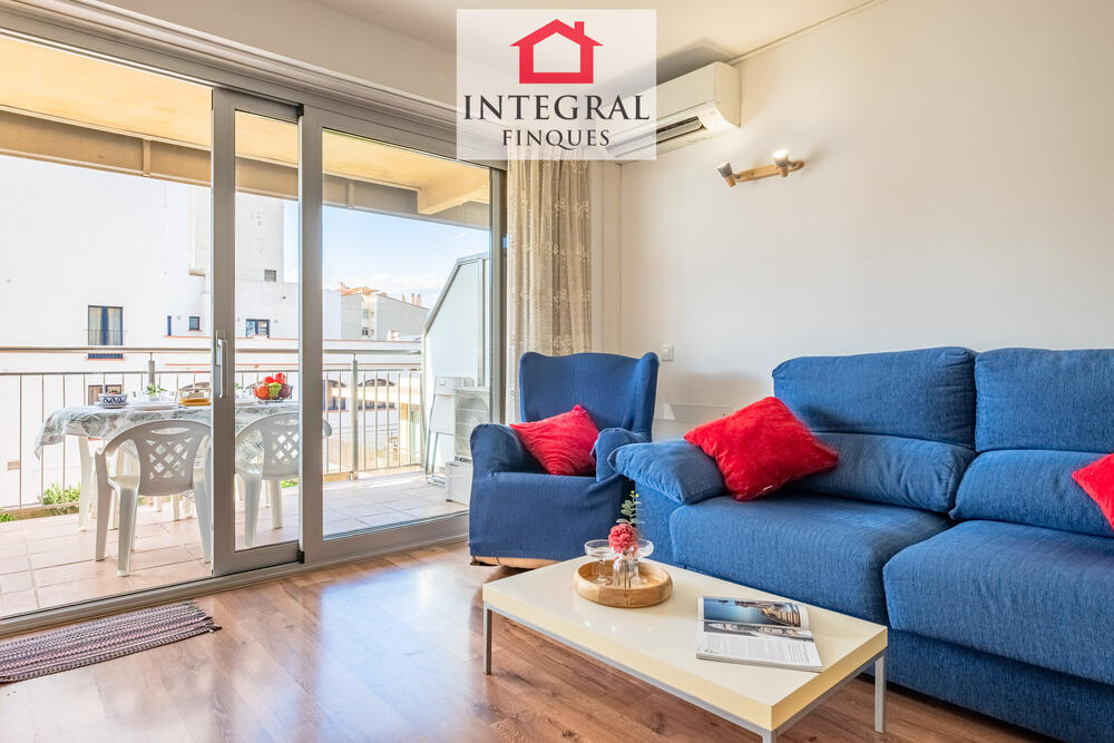 Sala d'estar amb aire condicionat tipus Split.