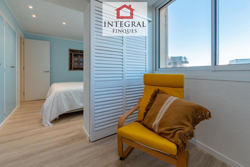Vestidor de l'habitació de matrimoni a la Costa Brava.