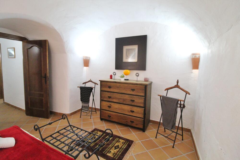 Habitació principal amb un bonic tocador