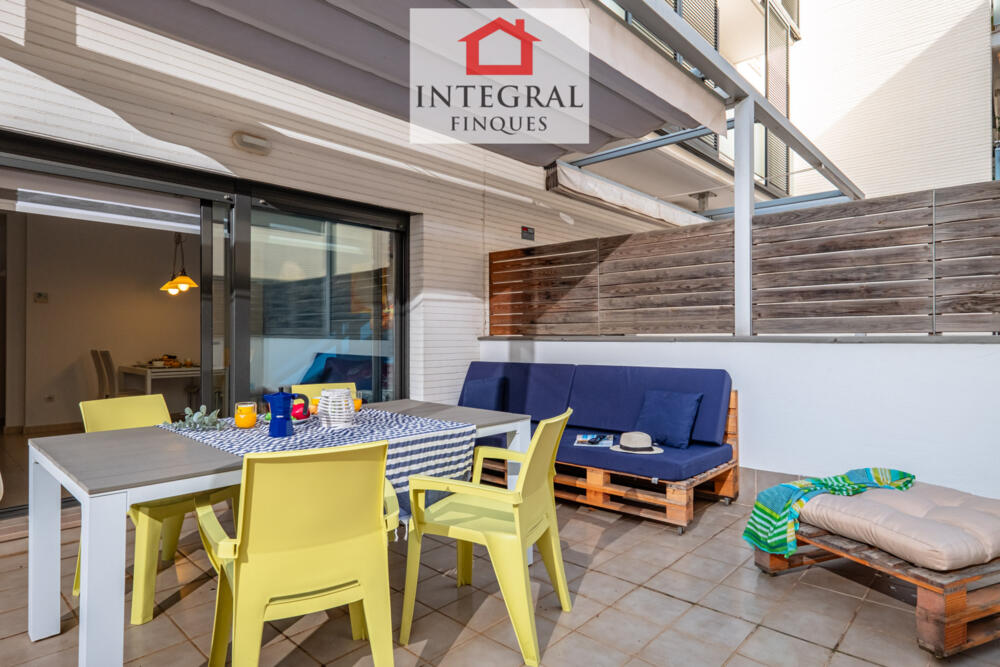 Terrassa exterior ideal per les vacances d'estiu.