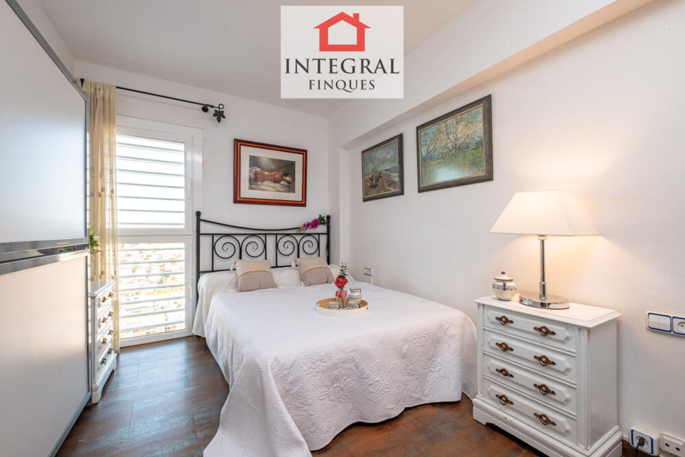 Elegant habitació de matrimoni, amb llits molt còmodes.