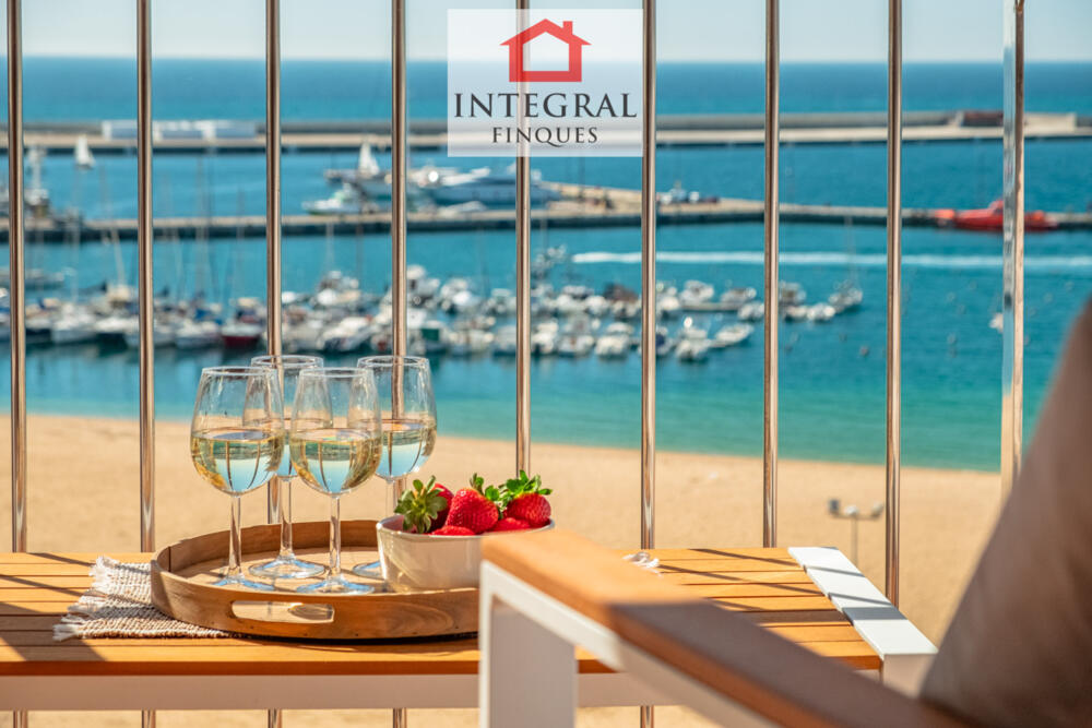 Ideal terrassa per les vacances de sol i platja.