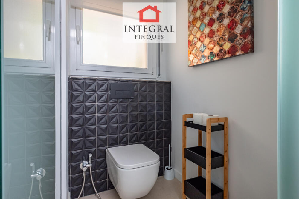 Lavabo totalment reformat.
