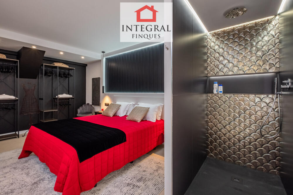 Habitació de matrimoni a suite.