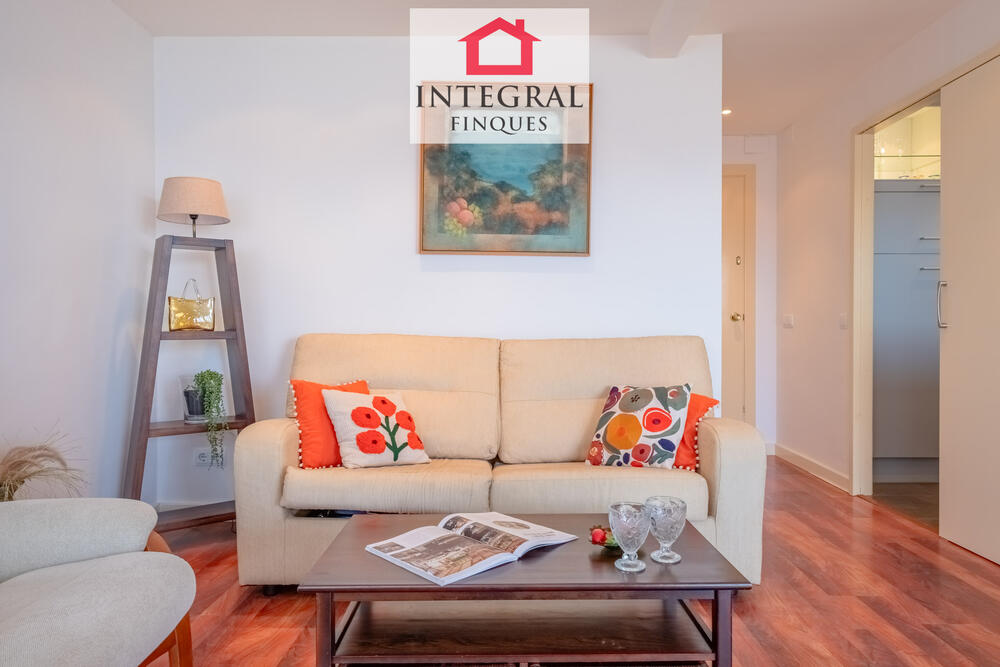 Saló amb encant, pensat per descansar i sentir-te com a casa.