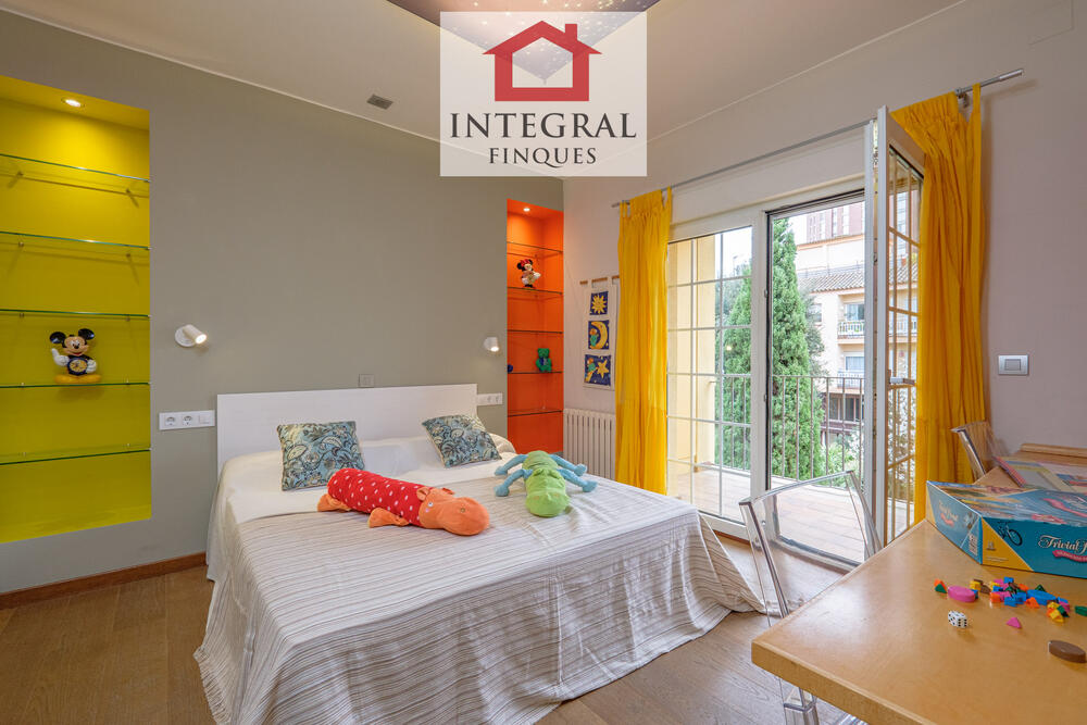 Habitació amb capacitat per dues persones. Habitació amb capacitat per dues persones.
