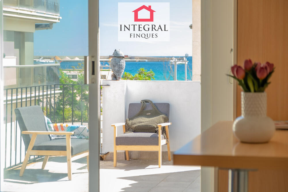 Imagina’t despertar-te amb la sortida del sol davant dels teus ulls en un entorn privilegiat. Imagina’t despertar-te amb la sortida del sol davant dels teus ulls en un entorn privilegiat.