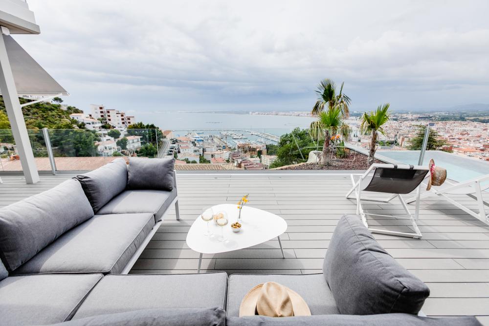 042 Cap Ponent A1 Maison jumelée  Roses