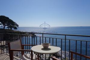 400 ILLA BLAVA Apartment 1ª LINIA - CANADELL Calella de Palafrugell