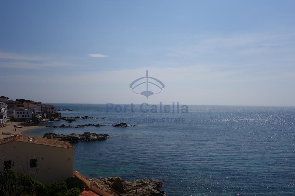 252 LLADÓ Apartamento 1ª LINIA Calella de Palafrugell