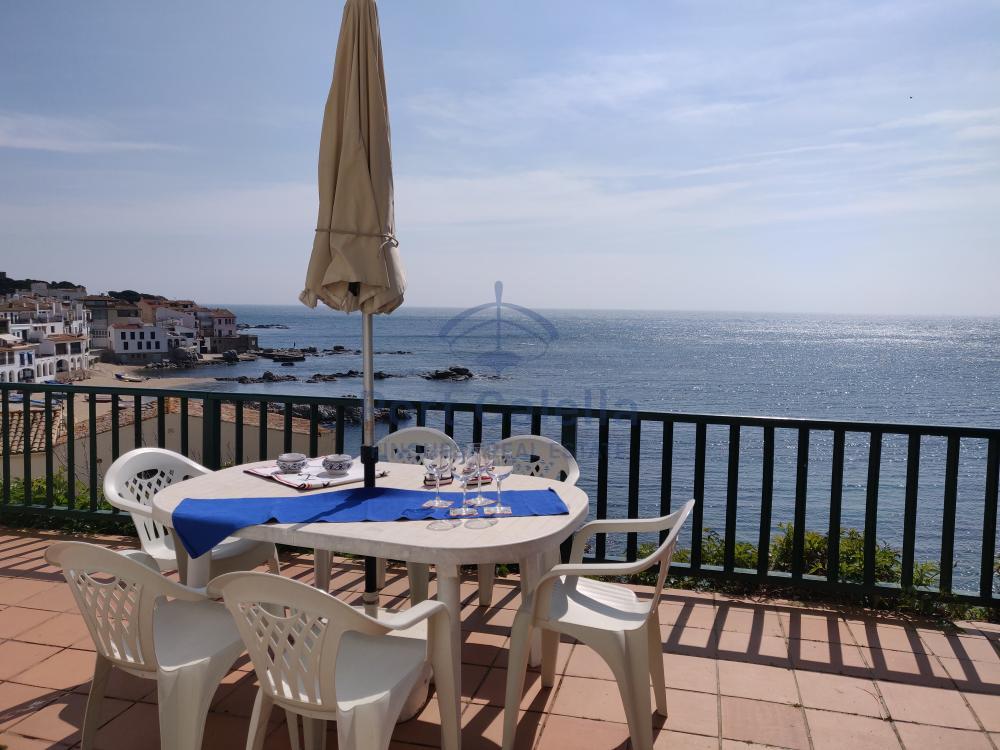 252 LLADÓ Apartamento 1ª LINIA Calella de Palafrugell