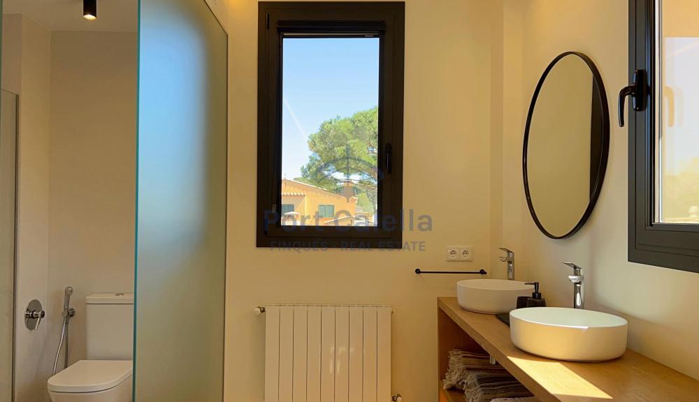 153 MASCA HOUSE Casa aislada / Villa PRAT XIRLO Calella de Palafrugell