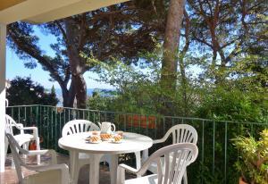 098 LES ROQUES Apartment SANT ROC Calella De Palafrugell