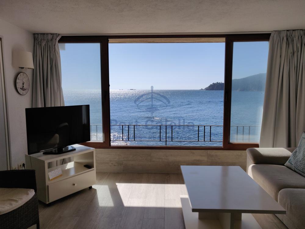 051 ILLA BLAVA Apartment 1ª LINIA - CANADELL Calella de Palafrugell 051 ILLA BLAVA Apartment 1ª LINIA - CANADELL Calella de Palafrugell