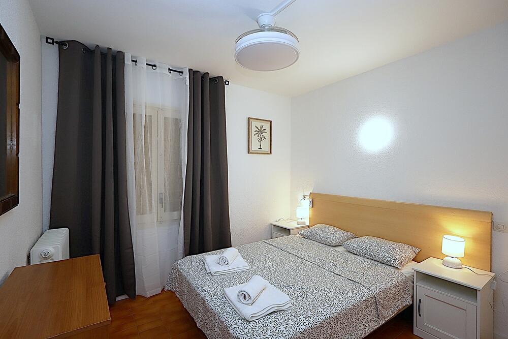 A100 Apartment Doble Z-4CD Apartamento Paseo Lloret de Mar A100 Apartment Doble Z-4CD Apartamento Paseo Lloret de Mar