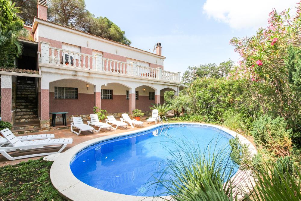 C023 Genova Einzelhaus / Villa Canyelles Lloret de Mar C023 Genova Einzelhaus / Villa Canyelles Lloret de Mar