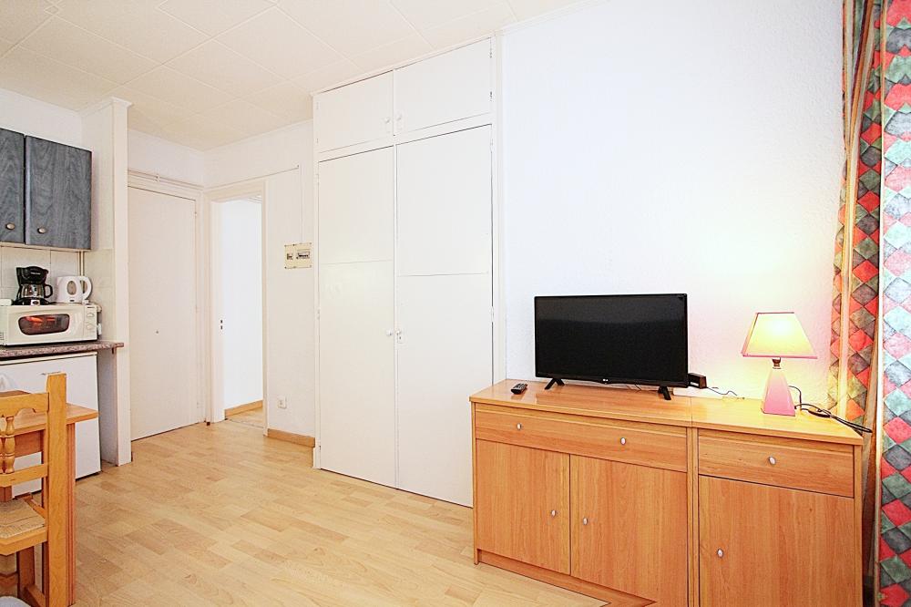 N-B-0-3 VistaCalle 1 hab Apartment Lloret de Mar N-B-0-3 VistaCalle 1 hab Apartment Lloret de Mar