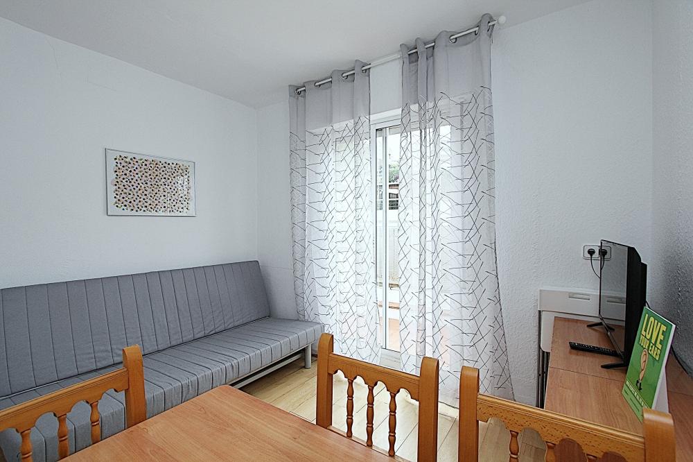 N-B-4-3 VistaCalle 1hab+terraza Apartment Lloret de Mar N-B-4-3 VistaCalle 1hab+terraza Apartment Lloret de Mar