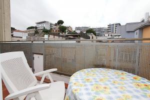 N-B-4-3 VistaCalle 1hab+terraza Apartment  Lloret de Mar