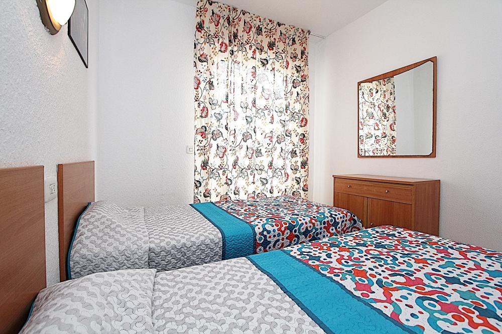 N-B-4-3 VistaCalle 1hab+terraza Apartment Lloret de Mar N-B-4-3 VistaCalle 1hab+terraza Apartment Lloret de Mar