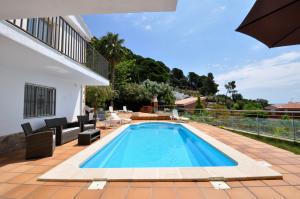 K05 Villa Miriam Einzelhaus / Villa Roca Grossa Lloret de Mar