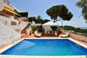 K08 Villa Cala Trons Einzelhaus / Villa Montgoda Lloret de Mar
