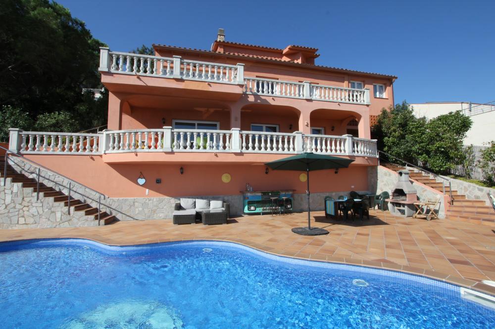 K15 VILLA ALTA VISTA Casa aislada / Villa serra brava Lloret de Mar K15 VILLA ALTA VISTA Casa aislada / Villa serra brava Lloret de Mar