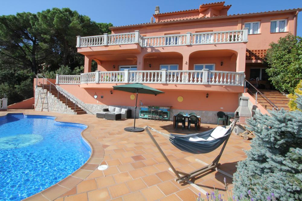 K15 VILLA ALTA VISTA Casa aislada / Villa serra brava Lloret de Mar K15 VILLA ALTA VISTA Casa aislada / Villa serra brava Lloret de Mar